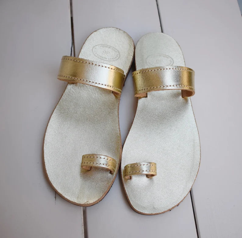 Ring Toe Sandals