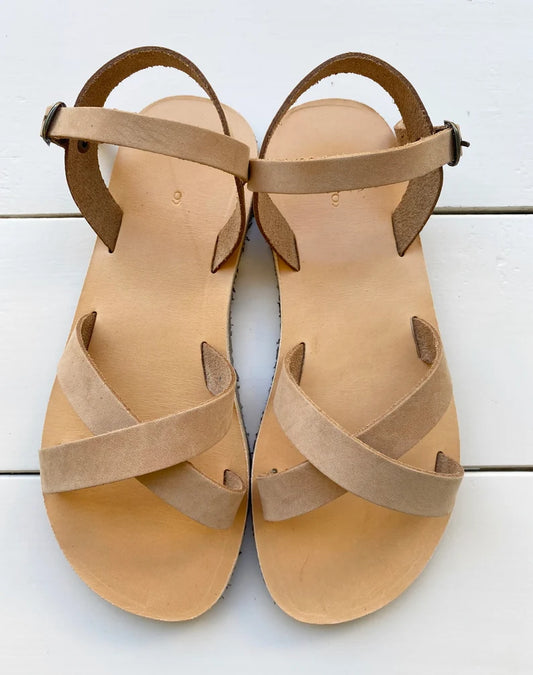 Leather sandals with vibram sole