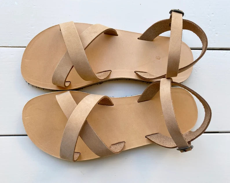Leather sandals with vibram sole