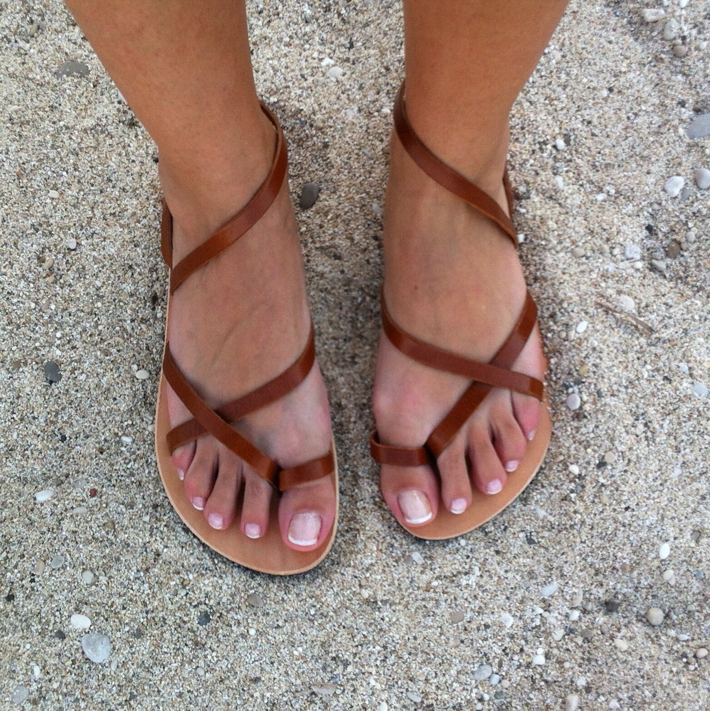 Leather ring toe sandals for women