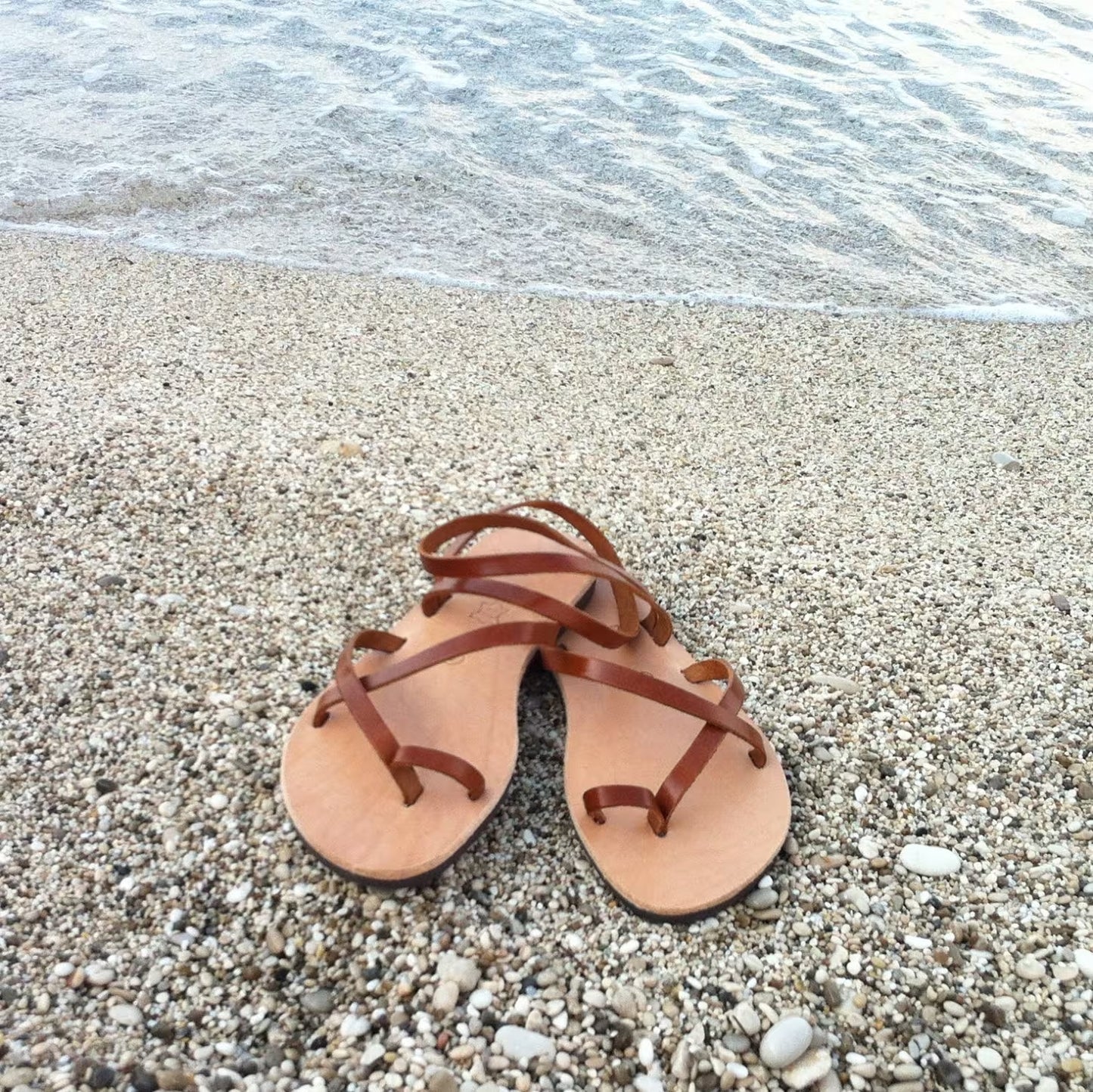 Leather ring toe sandals for women