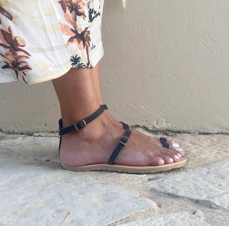 Barefoot Sandals With Adjustable Straps